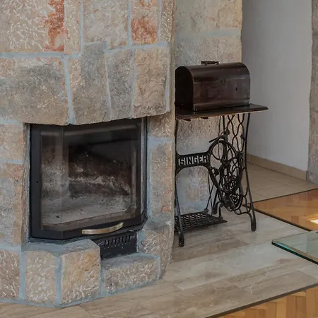 Msv Modern Stone וילה אימוטסקי