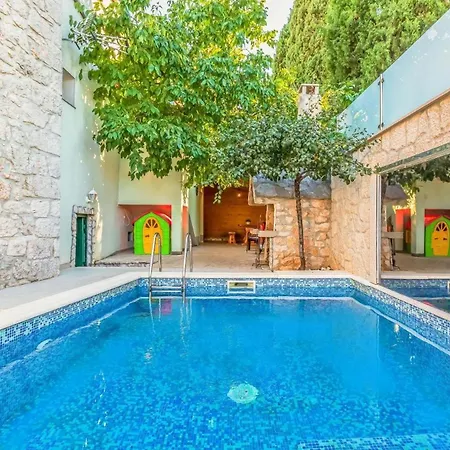 Villa Msv Modern Stone
